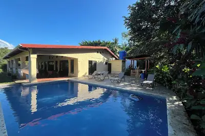 Image de Casa Coral is spacious, serene and only 250 meters to unspoiled Playa Carrillo