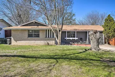 Image de San Antonio Home 9 Mi to Downtown!