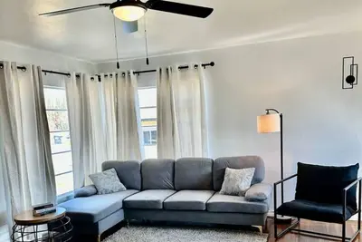 Image de Bakersfield Sunset Stay