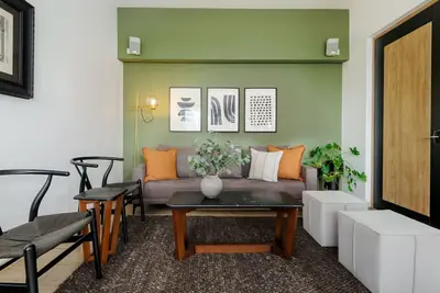 Image de Contemporary Apt. in a 10th floor w/ amazing views