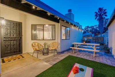 Image de New! Modern • Family Friendly • The Desert Nest