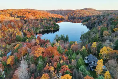 Image de Lakefront Otis Home w/ Stunning Views & Boats!