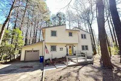 Image de Peace, Quiet and Serenity 12 miles from the beach