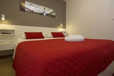 Image de Appartement d'une chambre avec la terrasse et la vue sur le mer Makarska (A-20587-d)