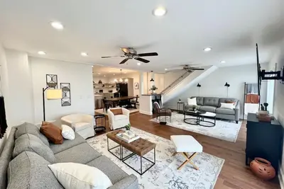 Image de New Cicero Lake House - Sleeps 9