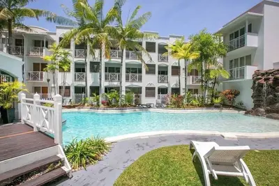 Image de Alassio 2 Bedroom Direct Pool Access104