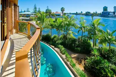 Image de Casa Albero - waterfront mansion with private pool