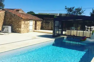 Image de Maison De Campagne Avec Grand Jardin + Piscine Privatisee + Riviere