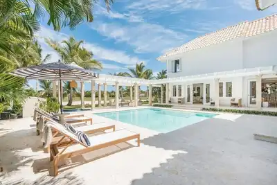 Image de Tortuga B-11 - 4 Bdr Villa with Golf View