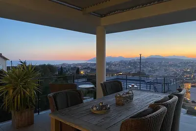 Image de Exclusive 4 bedroom villa on the hills of Cannes!