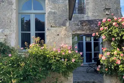 Image de Ancienne grange rénovée comme un conte de fée