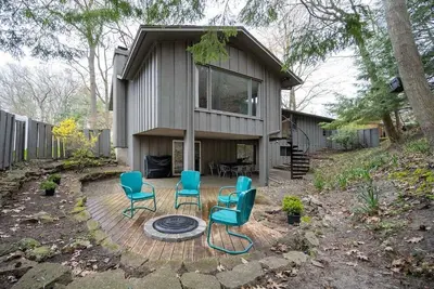 Image de Awesome 4-bedroom near Lake Michigan beaches!