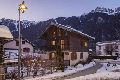 Image de Chalet Scandinave · Chalet Ski & Golf-in/out - Flegere - Free Parking