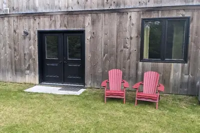 Image de Spacious apartment on homestead; Experience sustainable living
