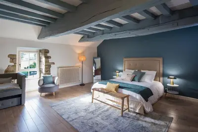 Image de Manoir Du Vau D'Arz - Bed and breakfast La Tour