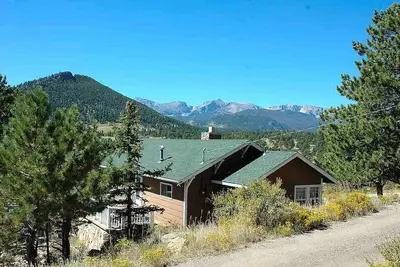 Image de Skyview - 3 bedroom home with Rmnp views