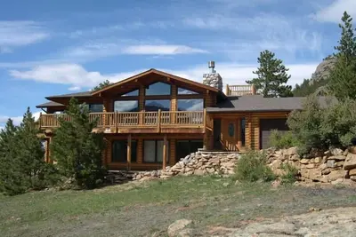 Image de Tyrolean - 4 bedroom home with Hot Tub