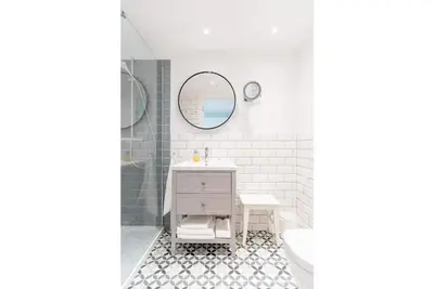 Kochanowskiego Family Apartments Gray Suite