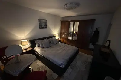 Image de Safe and Cozy place in the heart of Pristina