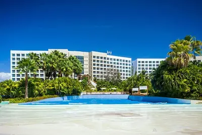 Image de Luxury Awaits: 1 Bedroom Grand Mayan Apartment with View!
