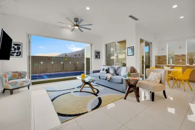 Image de Oasis Villa, Beautiful Mountain Views