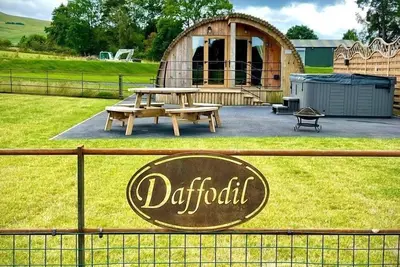 Image de Daffodil - Glamping Pod with Hot Tub Sleeping 4 guests, Pet Friendly