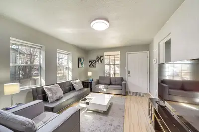 Image de Convenient Tulsa Home - 2 Mi to Downtown!