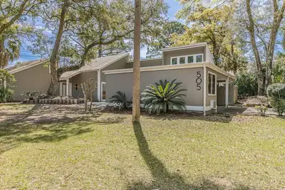 Image de New! - Fripp Island home! Sleeps 10