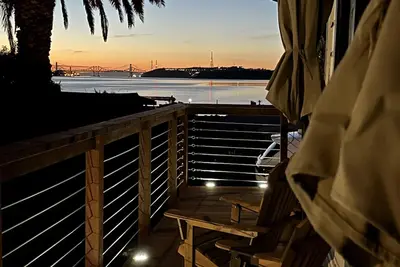 Cottage Downtown Benicia