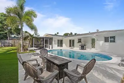 Image de Luxurious & Comfy: Close to Beach ~ Pool ~ Putting Green ~ Gym ~ Bbq ~ Pets Ok!