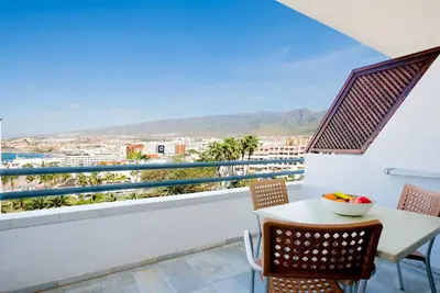 Image de 554 Club Atlantis Studio swimming pool