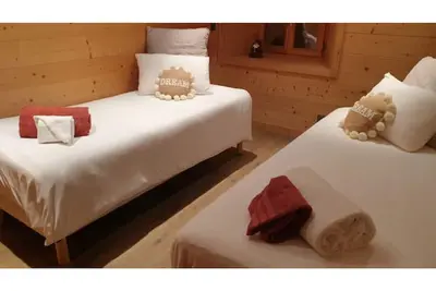 Image de Ambiance Cocooning dans un chalet de 180 m2 - Tout Confort - Literies neuves!
