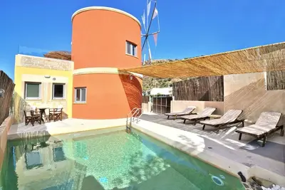 Unique Mill Villa - Private Pool&Jacuzzi-Stunning View