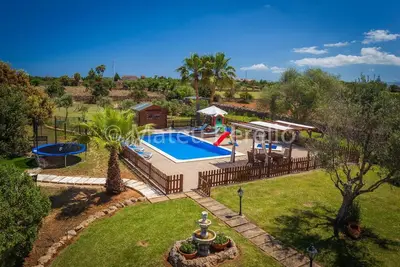 Image de Maison de vacances Can Picafort pour 1 - 10 personnes avec 5 chambres à coucher - Maison de vacances