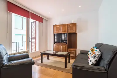 Appartement 'Canet Beach 2' avec balcon et Wi-Fi
