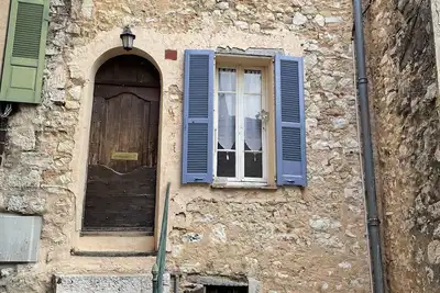 Image de Authentique 3 Pieces Au Coeur Du Village