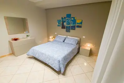 Image de Appartement-Supérieure-Letto a castello-Salle de bain privée séparée-Vue sur. . .