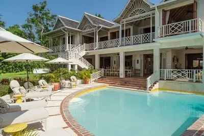 Pineapple House in Montego Bay by Personal Villas - World-Class Service