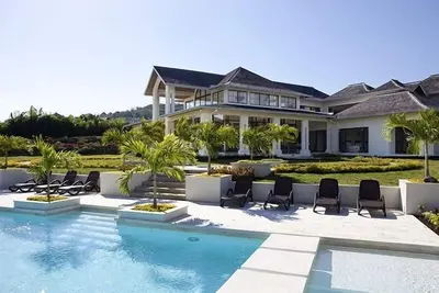 Hanover Grange at Tryall Club in Montego Bay by Personal Villas - Wonderful Isla