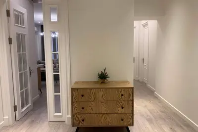 Image de Lovely and spacious 2-bedroom condo in downtown Baku