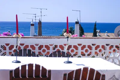 Image de Villa avec Vue Mer - 100m de la plage