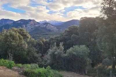 Image de Appartement T3 à 15 min de la Mer, face aux montagnes