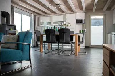 Image de On the lake - luxury holiday home with every comfort, located directly on a small lake