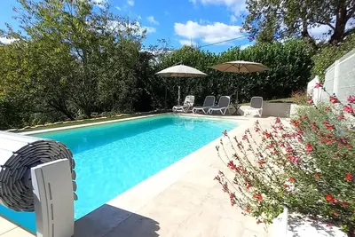 Image de Charmante maison en pierre Sarlat - piscine, centre ville Ă pied & paisible