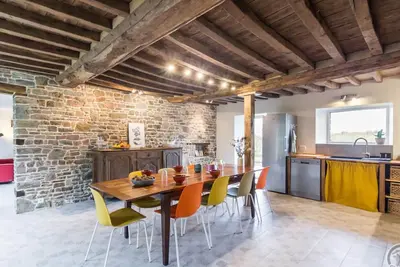 Image de Maison Normande Authentique - 4 Ch, Jardin, Terrasse, Accès Pmr, Animaux Bienvenus, Équipée Familiale