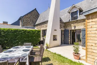 Image de Maison cosy avec spa privé, jardin clos et vélos à Ardevon, proche Mont-Saint-Michel