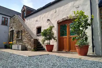 Nook, character holiday cottage, with a garden in Narberth