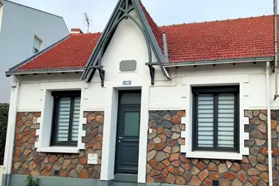 Image de Maison rénovée avec goût, proche plage et marché, 6 couchages, terrasse, Wi-Fi, non fumeur