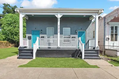 Image de Central City Hideaway--3 blocks off St. Charles Avenue