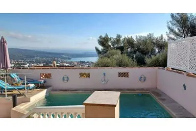Image de Villa d'exception La Ciotat vue mer piscine privée chauffée